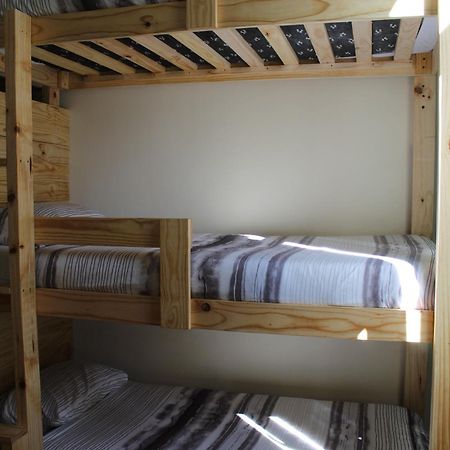 Urban Hive Backpackers Hostel เคปทาวน์ ภายนอก รูปภาพ