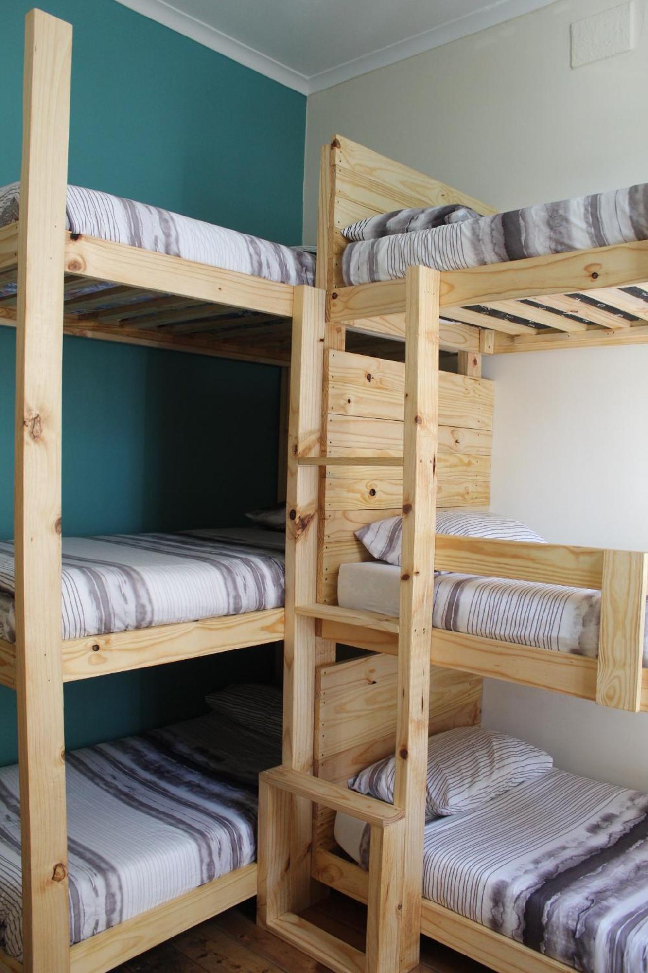 Urban Hive Backpackers Hostel เคปทาวน์ ภายนอก รูปภาพ